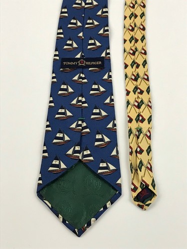 Tommy Hilfiger Maritime Italian Silk Mens Tie Sailboats Blue Yellow Made in USA - Picture 4 of 10