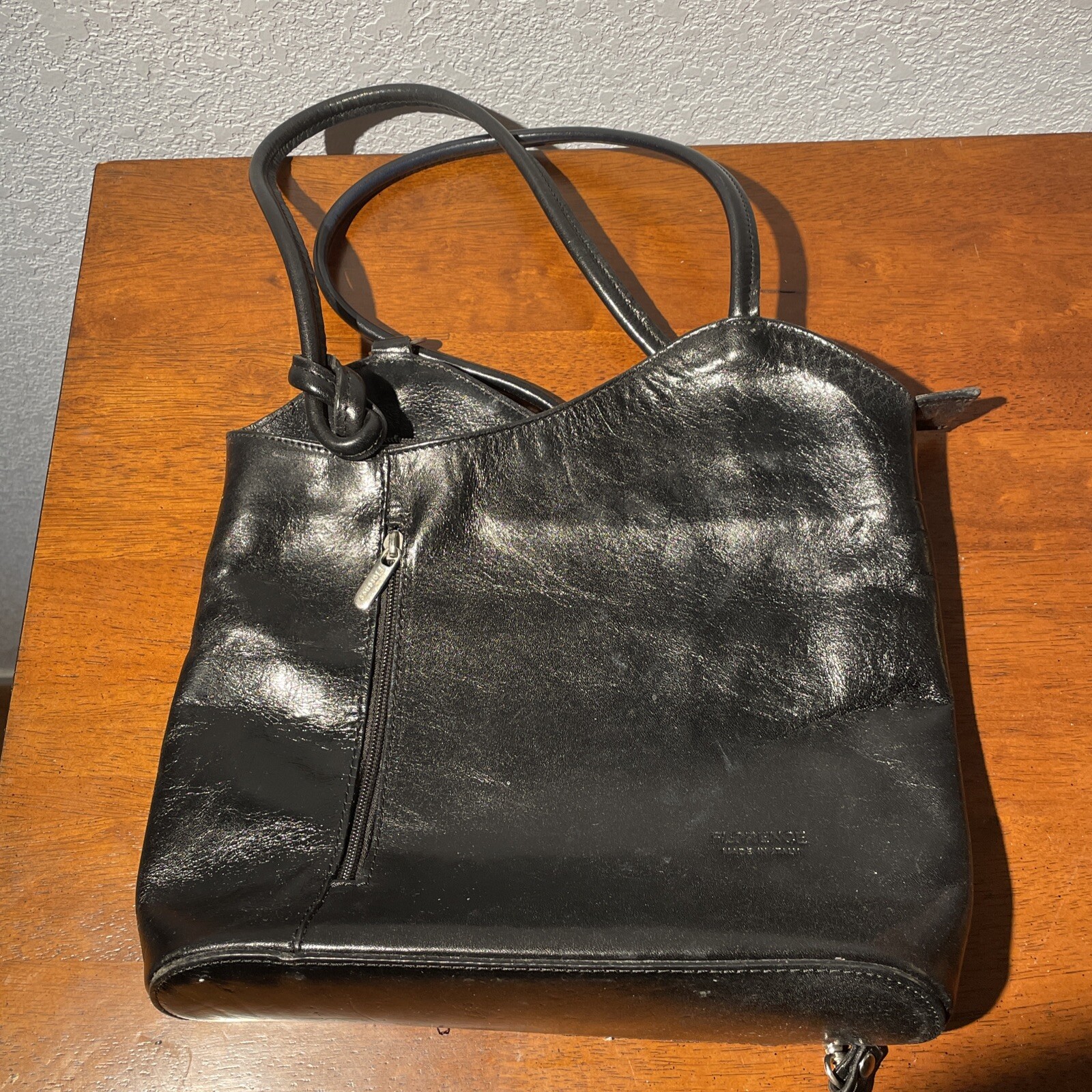 Florence Made In Italy Leather Convertible Purse / Ba… Gem