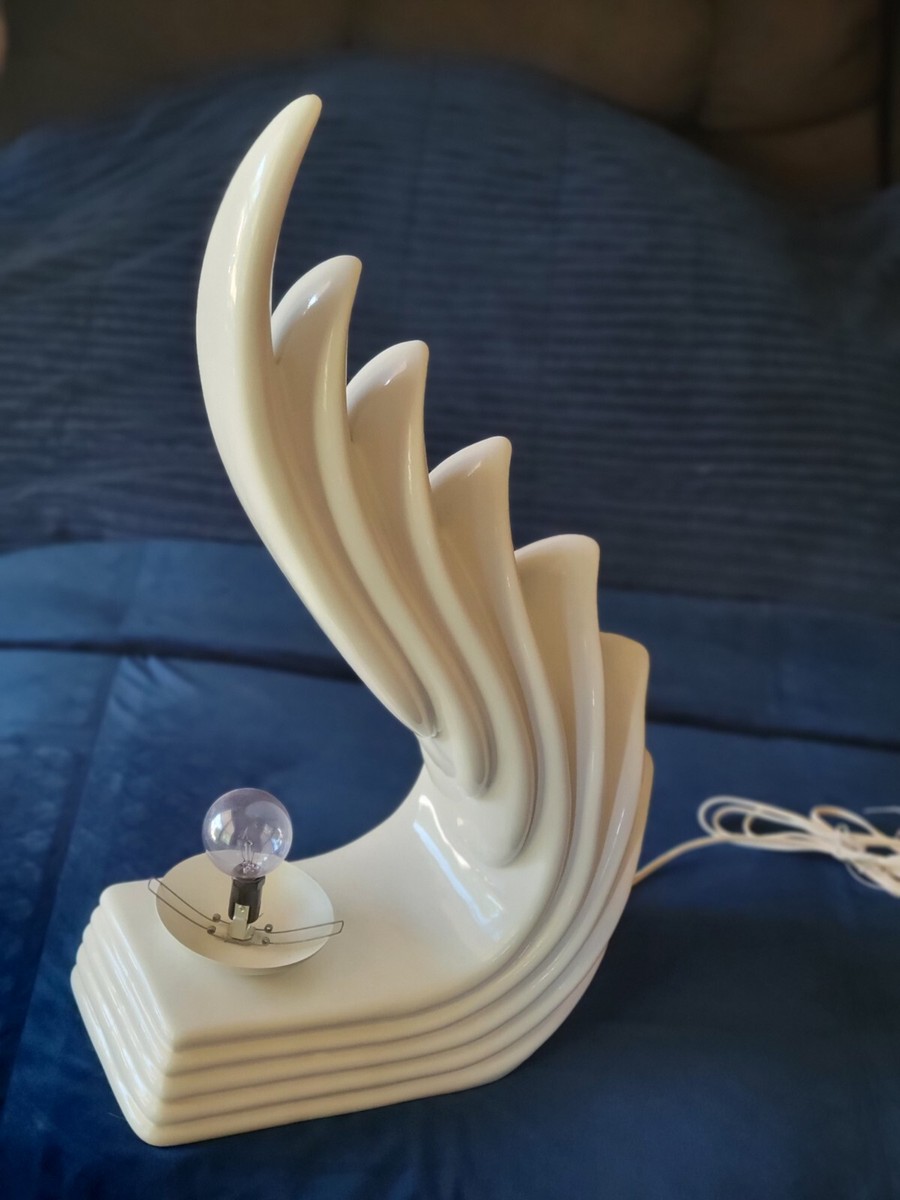 ART DECO REVIVAL HUGE CASCADING WING FLAME LAMP WHITE ART DECO REVIVAL HUGE CASCADING WING FLAME LAMP WHITE