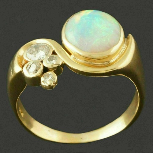 Anillo de compromiso solitario de ópalo natural de corte ovalado de 3 quilates enchapado en oro amarillo de 14 quilates - Imagen 5 de 6