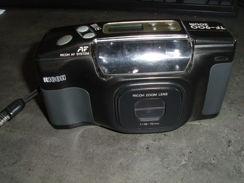 Ricoh TF-900 Zoom Kamera + Objektiv 38-70 mm Autofokus lens - point and shoot