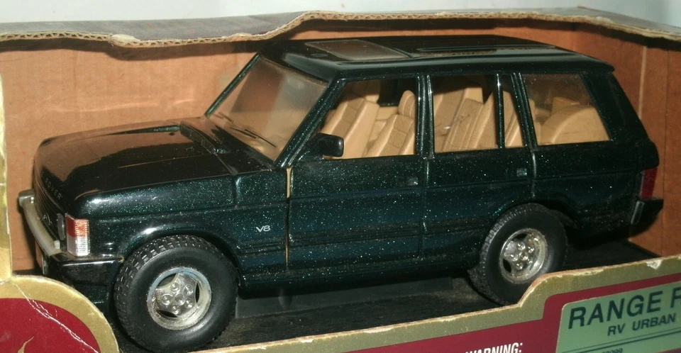 1/24 Scale 1980's Range Rover Classic Diecast Model 7" Road Legends 93099 Green - Image 2 of 4