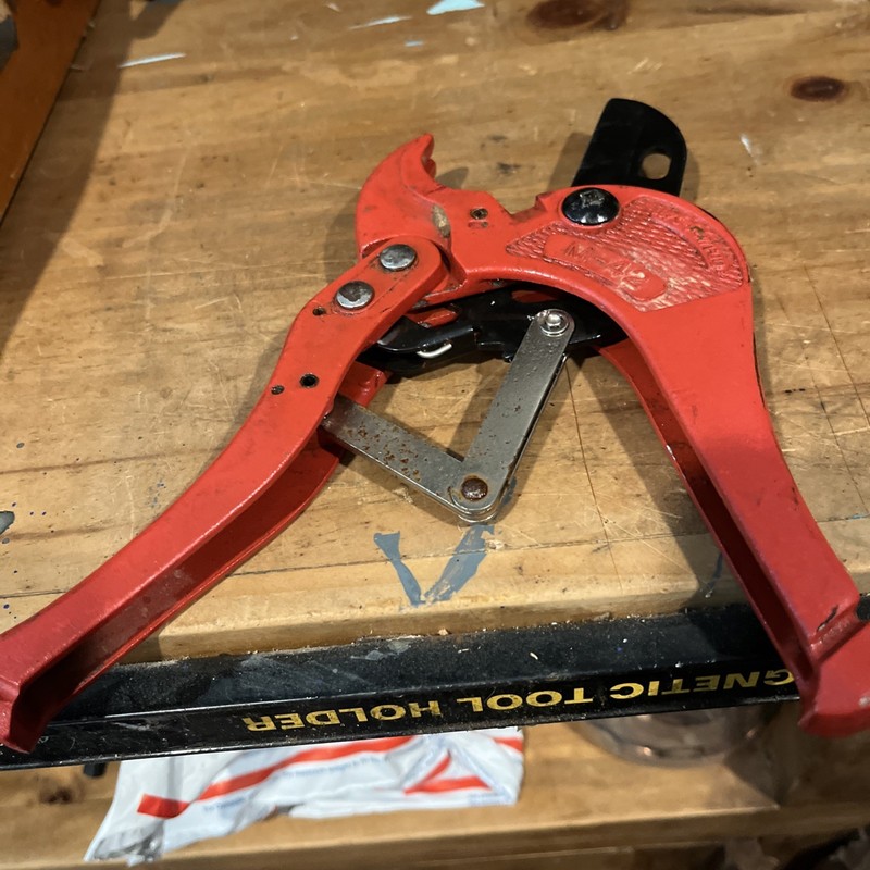 PVC Pipe Cutter