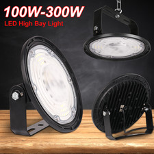 UFO LED Hallenbeleuchtung Deckenstrahler Werkstattleuchte Industrielampe Lamp DE