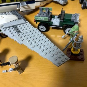 LEGO Indiana Jones Peril in Peru 7628 & Indiana Jones Motorcycle Chase 7620 Used