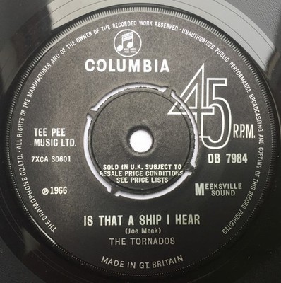 The Tornados - Is That A Ship I Hear (7'', Single) (Near Mint (NM or M-))
