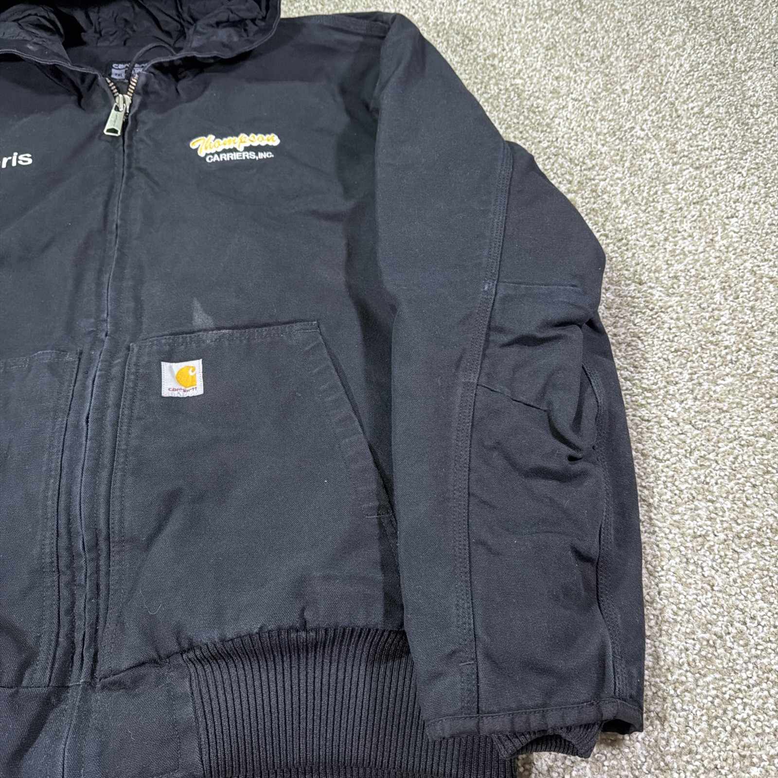 Black Loose Fit Carhartt Jacket Hooded Size 2XL J130 3M Thinsulate thumbnail 3