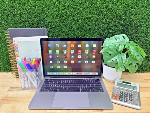 Apple MacBook Pro 2018 Intel i7-8th Gen 2.70GHz 16GB RAM 1TB SSD MacOS Sequoia*