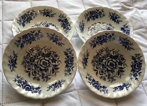 4x-Vintage-Staffordshire-Beacon-Hill-By-British-Anchor-Small-5-034-Bowls-Saucers