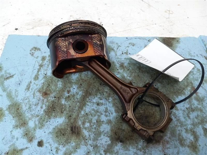 2010 FORD EXPOLORER PISTON - Image 3 of 4