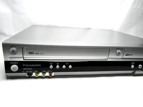 Panasonic DMR-ES35V VCR DVD Recorder Combo Player Working Tested No Remote - Picture 2 of 12