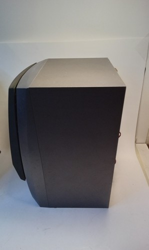 Pioneer S-P170 Left and Right 25 Watt Speakers - Picture 5 of 17