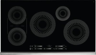 NEW Frigidaire 36 in. Induction Cooktop Black and Stainless 5 Burners GCCI3667AB