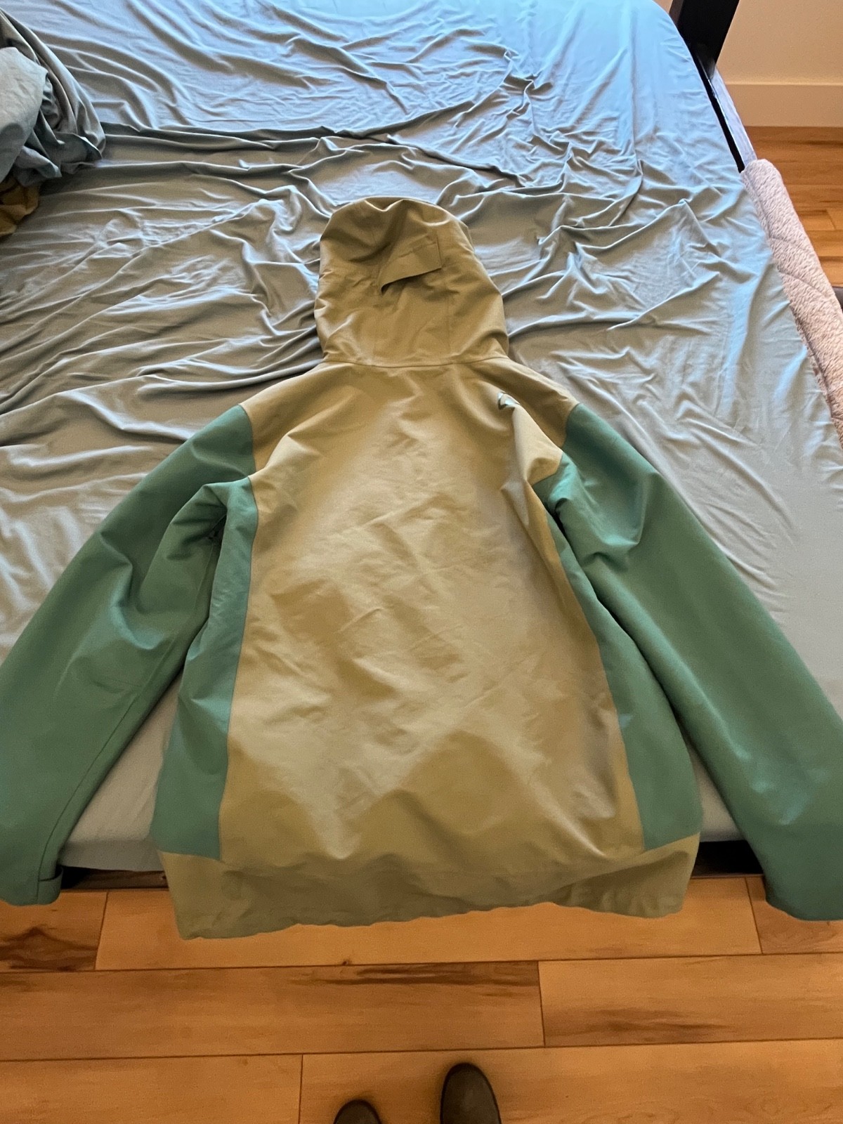 Flylow men’s ski jacket size medium - image 4