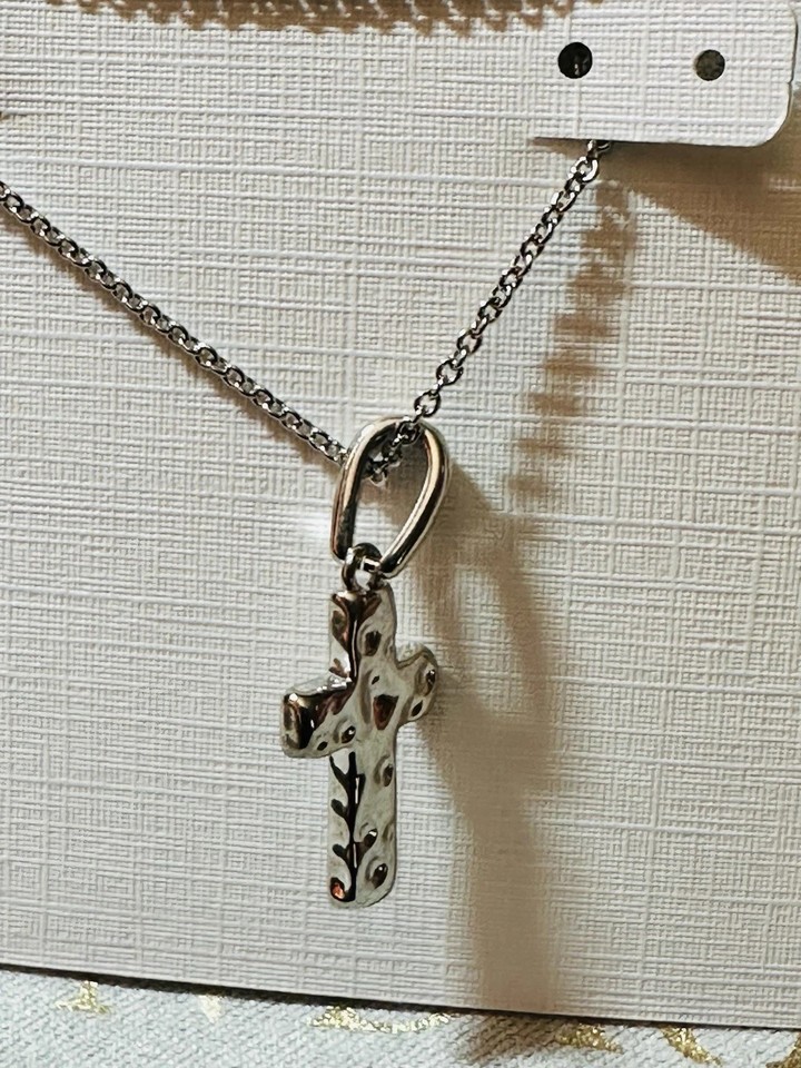Kendra Scott: Cross Pendant in Rhodium/ White Kyocera Opal