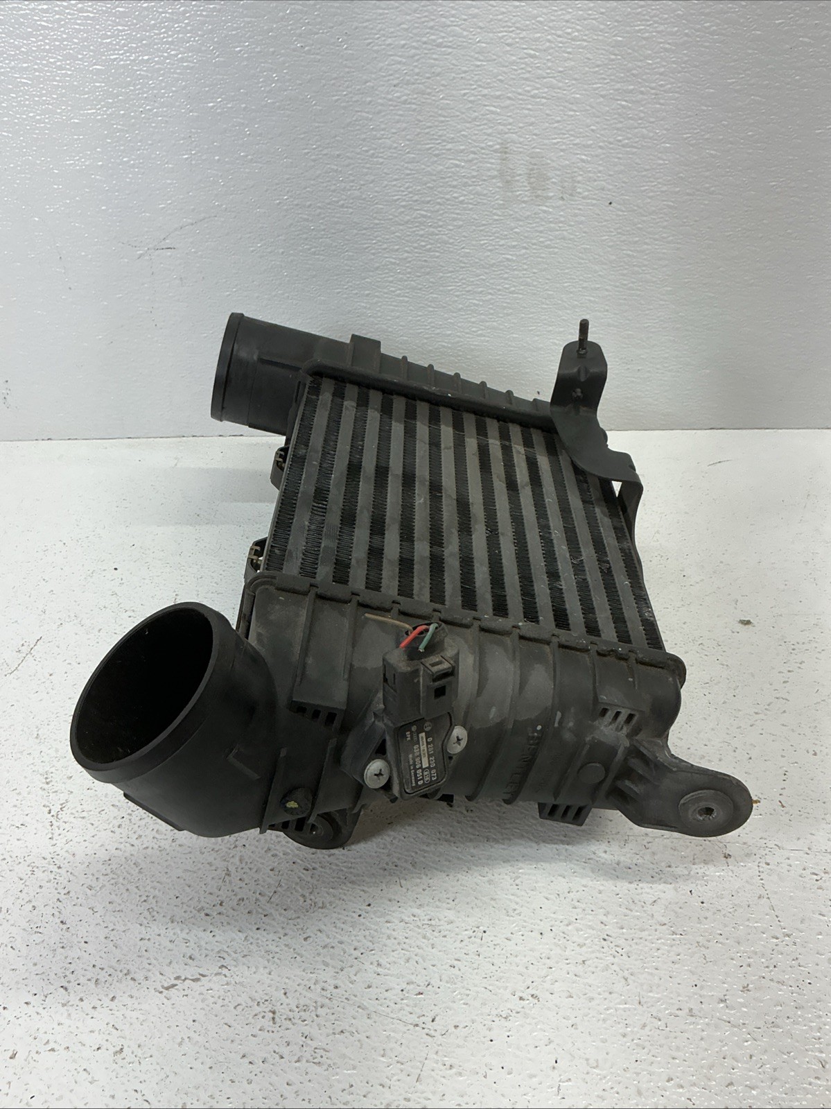 03-18 Bentley Continental Left Side Turbo Intercooler Radiator 3W0145803 OEM