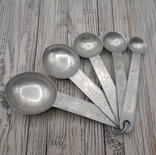 Vintage Aluminum Metal Nesting Measuring Spoons 5 Pc Set Dessert Spoon Farmhouse