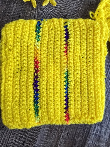 Set 2 Vintage Handmade Crochet Granny Square Potholders Hanging Yellow Retro - Picture 6 of 9