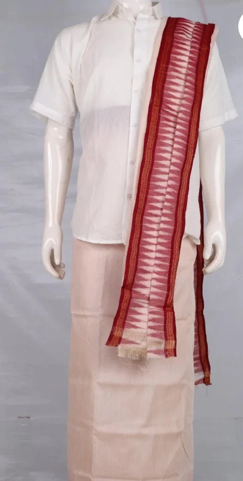 Handmade Sambalpuri Pata Silk Dhoti with Utari for Men - Image 3 of 4