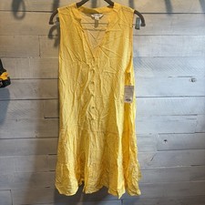 Nine West Yellow Spring sleeveless dress Medium Lightweight Beach Casual VNeck