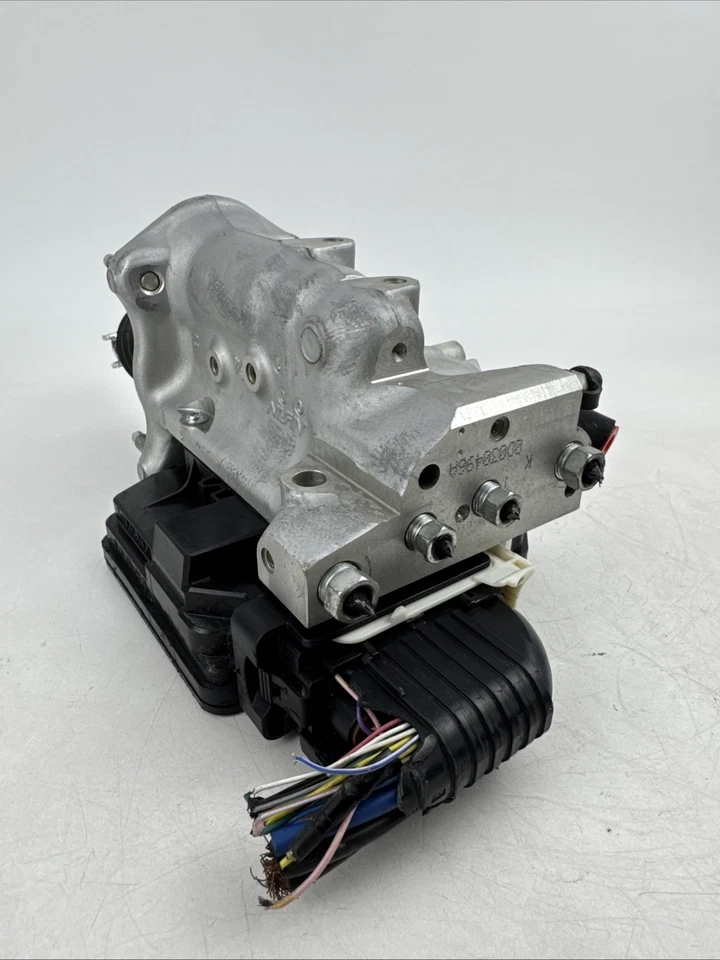 Amplificador de freno eléctrico Honda Insight EX 2021-2022 46100-TXM-A621-M1 OEM Foto 2 de 4