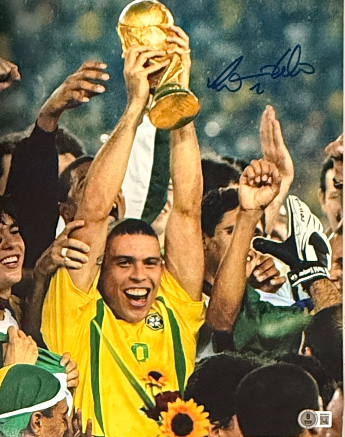 Brazil Ronaldo Nazario Signed 11x14 Photo Beckett BAS Witnessed Hologram