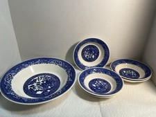 6  Vintage Royal China Willow Ware Blue Willow Bowls See Description 3488
