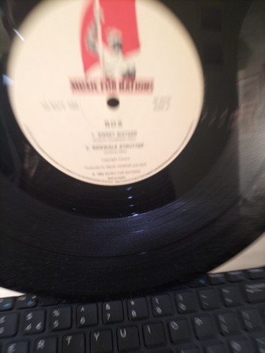 ROX KRAZY KUTZ 12" 3 TRACKS -1983 -12KUT103, Wear On Edges Sleeve -Vinyl NR Mint - Picture 9 of 14