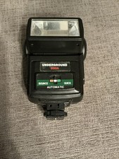 Camera Underground Underground 200A Automatic Electronic Flash Untested