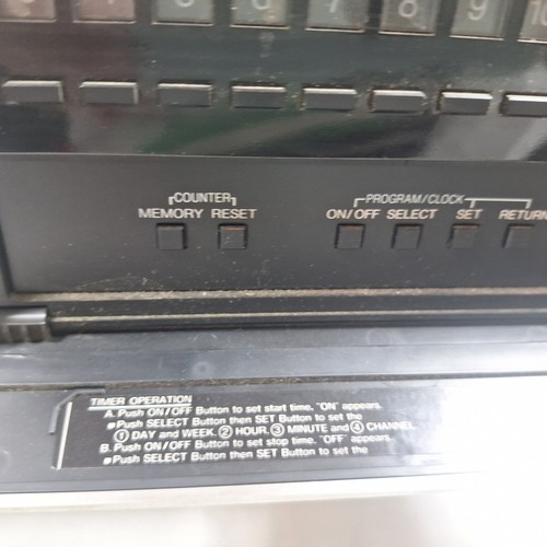 GE Modelo 1 VCR0005W ‐ VHS VCR VCR Carga Superior ‐ VCR, Probado, Funciona - Imagen 4 de 15