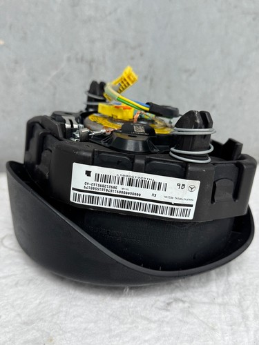 Cinturón de seguridad delantero derecho Land Rover Discovery 5 L462 2017 HY32611B08CC8PVJ - Imagen 8 de 9