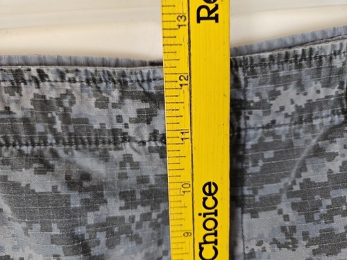 gray digital camo Cargo shorts Sz 40 ripstop Military Army Pockets Outdoor - Picture 5 of 7