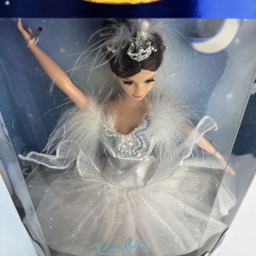 Barbie As The Swan Queen in Swan Lake Doll Vintage 1997 Mattel Ballet Series NIB - Picture 13 of 13