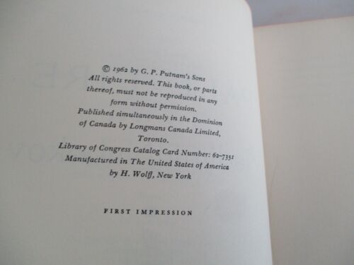 PALE FIRE by Vladimir Nabokov First Edition, 1st Impression, 1962 in DJ - Picture 4 of 6