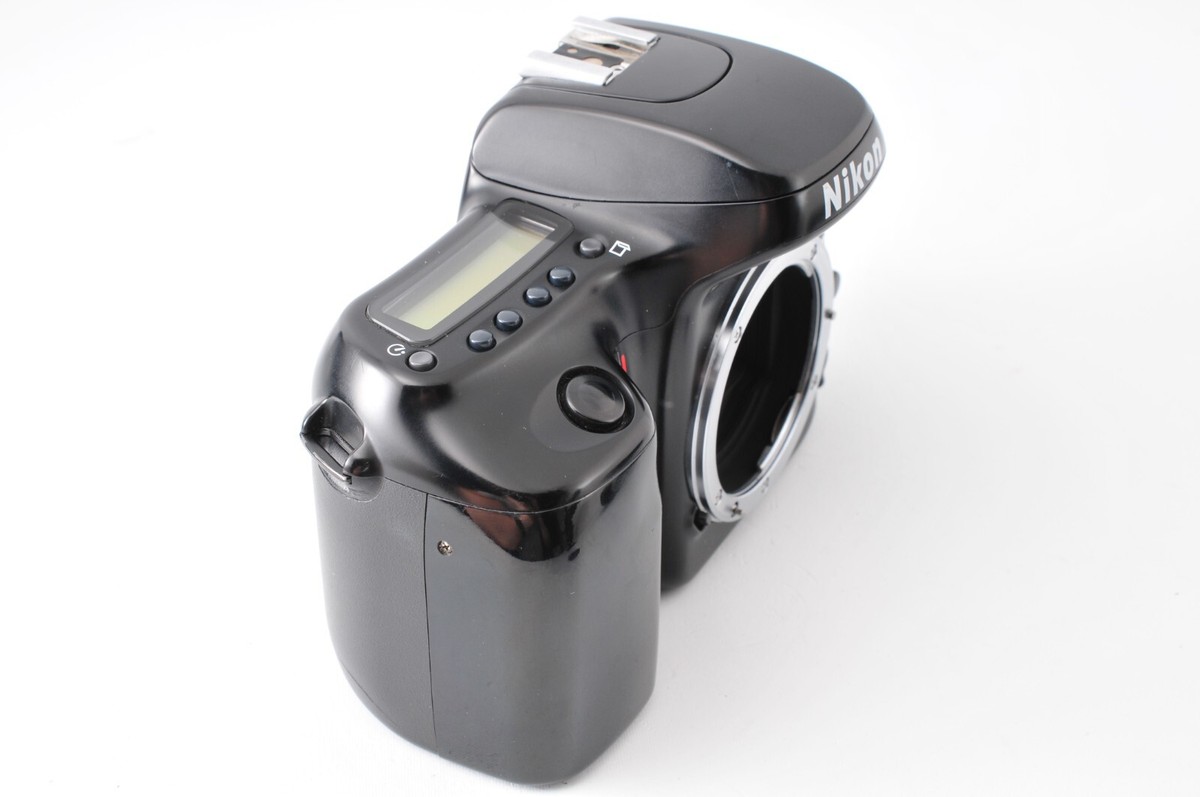 Nikon F50 35mm AF SLR Film Camera w/35-80mm f4-5.6 Lens [Exc+]