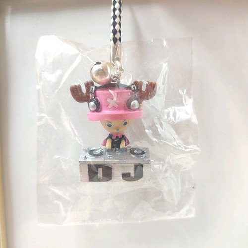One Piece Chopper Figure Charm Strap Keychain DJ Shibuya Limited Japan 2011 - Picture 5 of 10