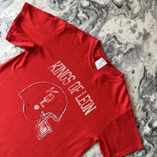 Kings of Leon 2009 KOL Helmet American Football Followill Red Band Tee Tshirt S