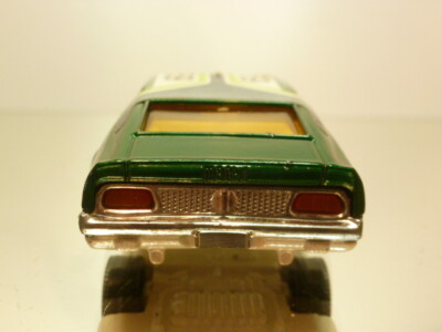 CORGI TOYS 329 FORD MUSTANG MACH I #69 - GREEN METALLIC 1:43