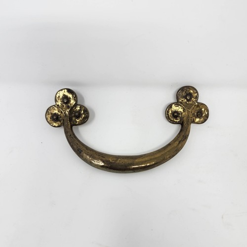 Set of 4 Vintage Keeler Cast Brass Drawer Handle Pulls Clover MCM - Picture 9 of 10