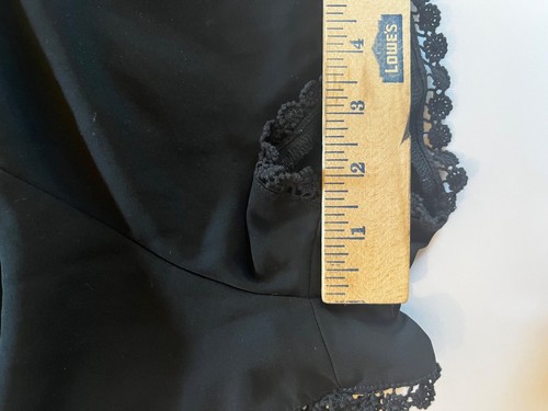 Brandy Melville Leticia Shorts One Size Small Elastic Waist Lace Trim Black - Picture 5 of 5