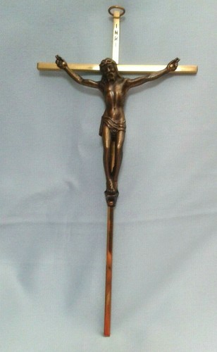 VINTAGE BRASS CRUCIFIX CROSS INRI JESUS CHRIST 10 IN. - BOXED - Picture 2 of 6