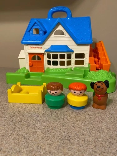 Fisher Price Little People House  With Moving Stairs #2557,  vintage 1990