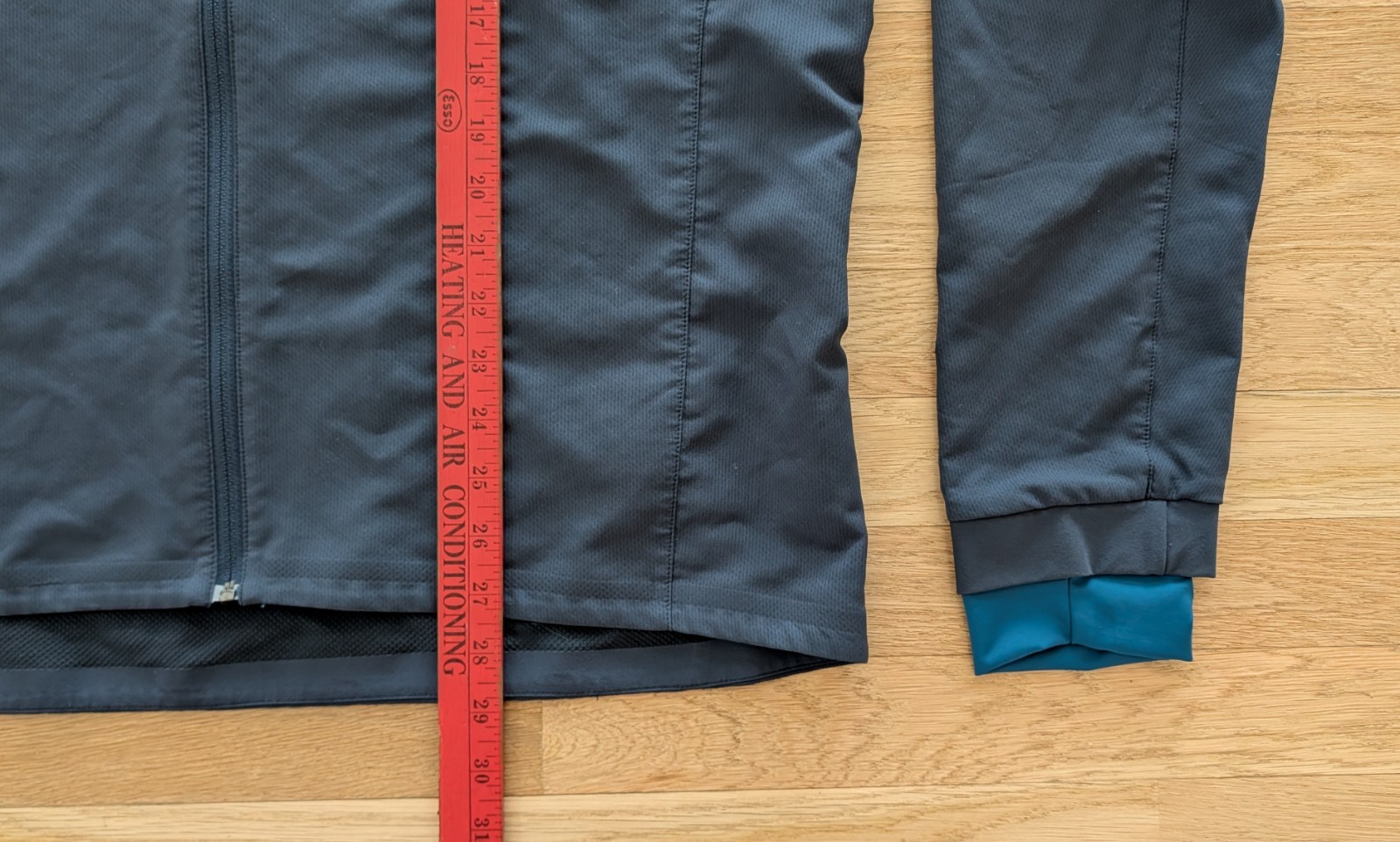 Arc'teryx Accelero Large Softshell Lightweight Ou… - image 4