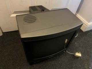 Sony Trinitron KV 1440UB Colour CRT Television Vintage Retro Gaming
