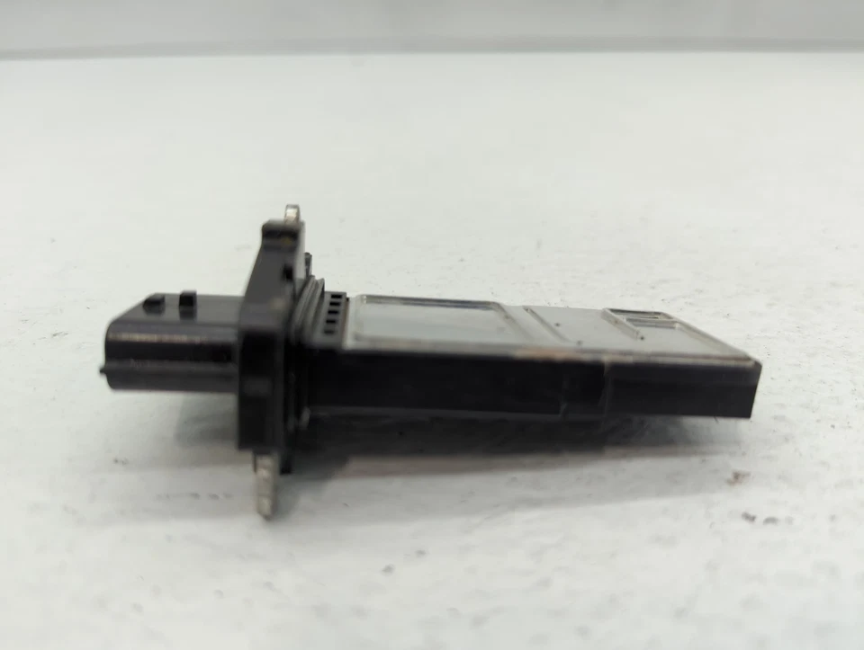 Medidor de flujo de aire masivo Infiniti G37 2008-2013 Maf R5URD Foto 2 de 4