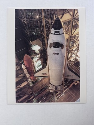 NASA STS-54 Endeavour External Tank Hoisting in VAB Press Photo G