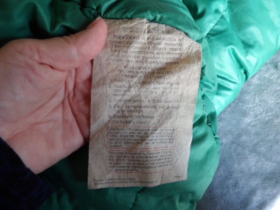 Saco de dormir estilo momia productos de exterior de colección, protector polar, grueso, hecho en EE. UU. Foto 4 de 4