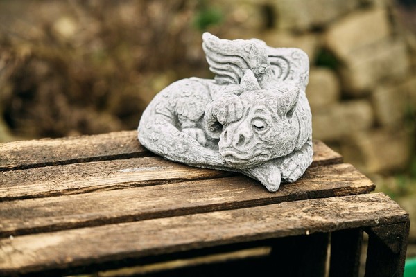 Frostfeste Steinfigur Drache Luca 22 Cm Gartenfigur Steinguss-image