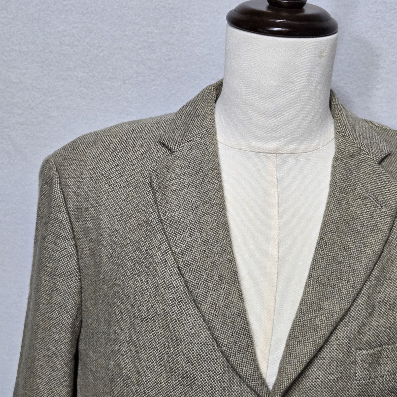 Hugo Boss Blazer Mens 42R Gray Wool Sport Coat Single Breasted Classic Jacket thumbnail 5