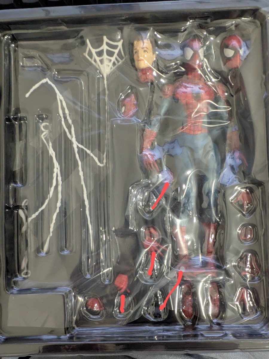 Medicom MAFEX 075 Spider Man Comic Version Action Figure for